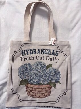 T.J.Maxx Beige Canvas Tote with Beaded Blue Hydrangea